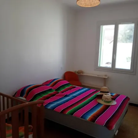 Maison Canetoise 2 Chambres, Clim, Parking, Wi-fi Proche De La Canet-en-Roussillon